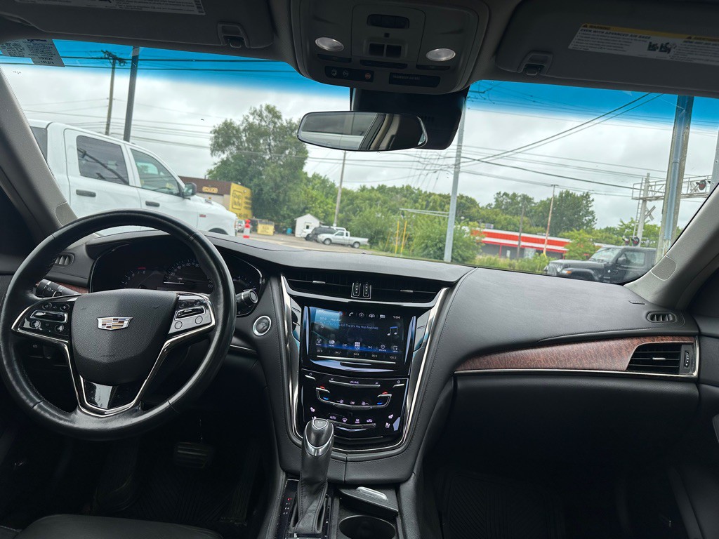 2016 Cadillac CTS Image 11