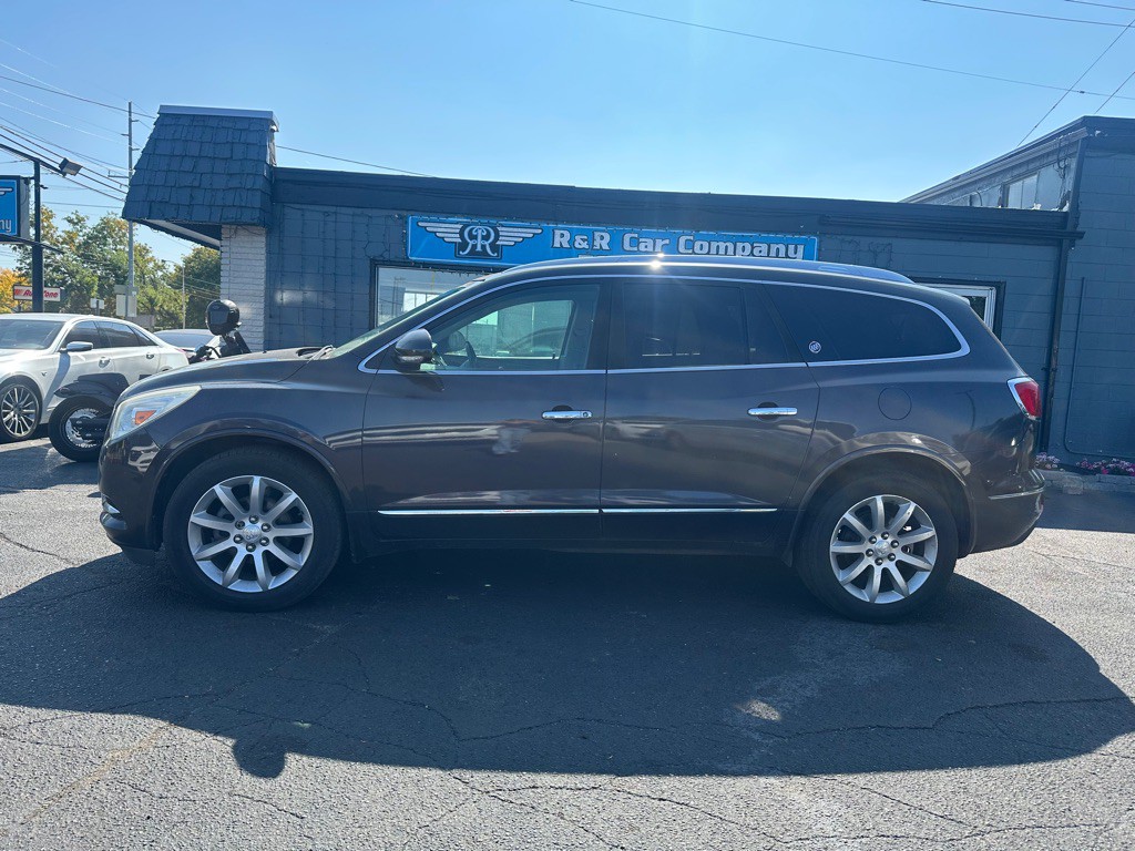 2016 Buick Enclave Image 2