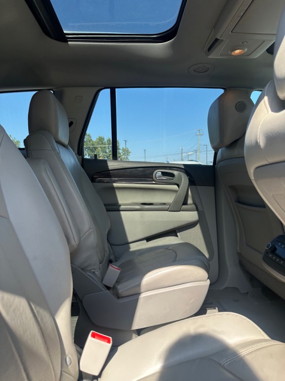 2016 Buick Enclave Image 10