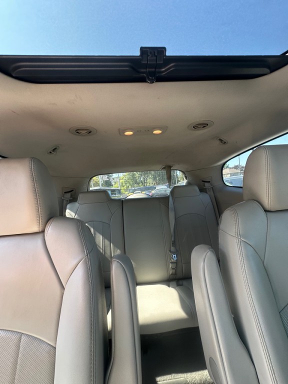 2016 Buick Enclave Image 13