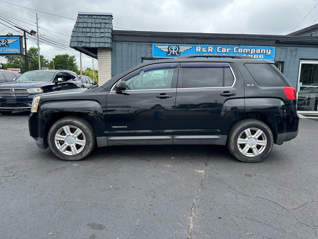 2015 GMC Terrain Image 2