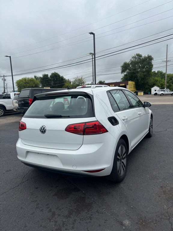 2016 Volkswagen Golf Image 5