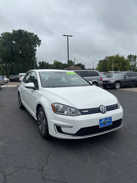 2016 Volkswagen Golf Image 7