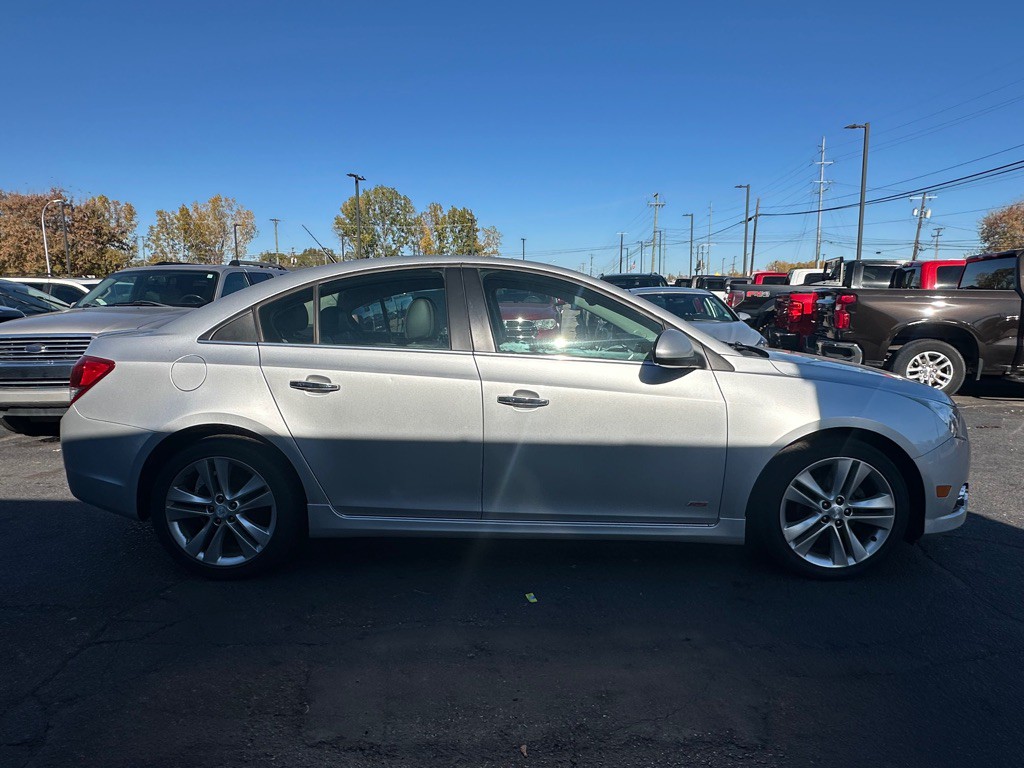 2013 Chevrolet Cruze Image 6