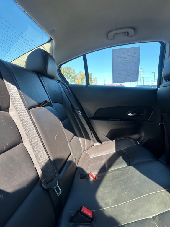 2013 Chevrolet Cruze Image 10