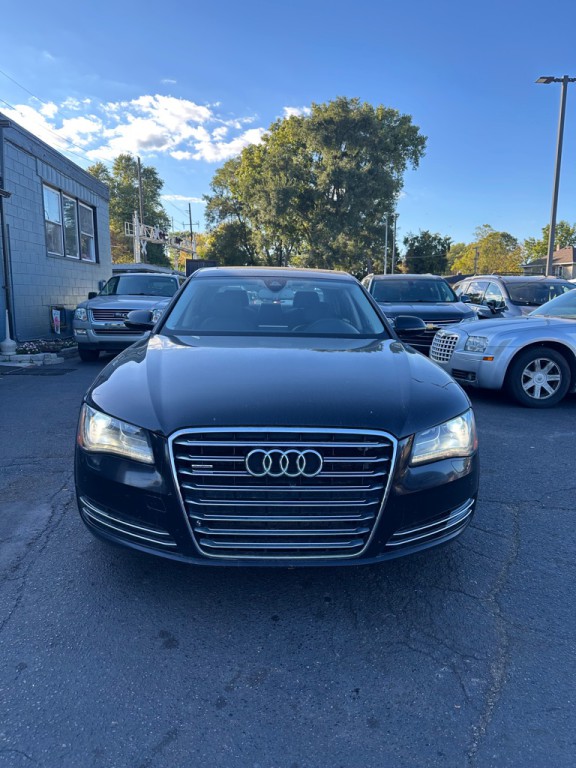2013 Audi A8 Image 8