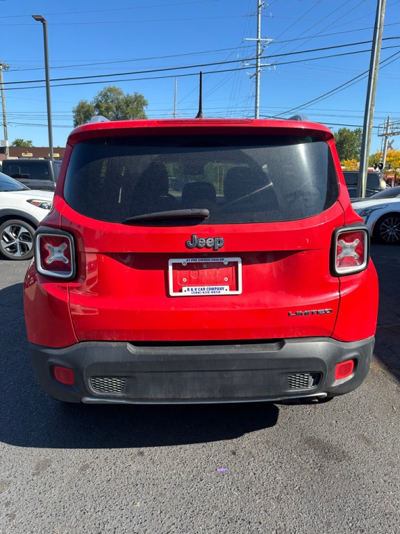 2015 Jeep Renegade Image 4