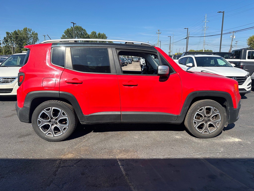 2015 Jeep Renegade Image 6