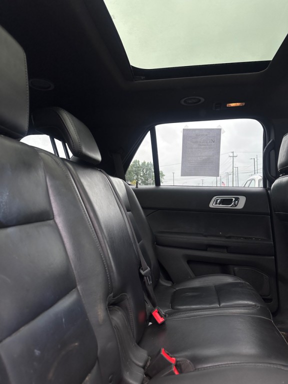 2013 Ford Explorer Image 10