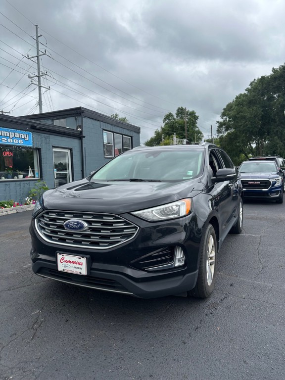 2020 Ford Edge Image 1