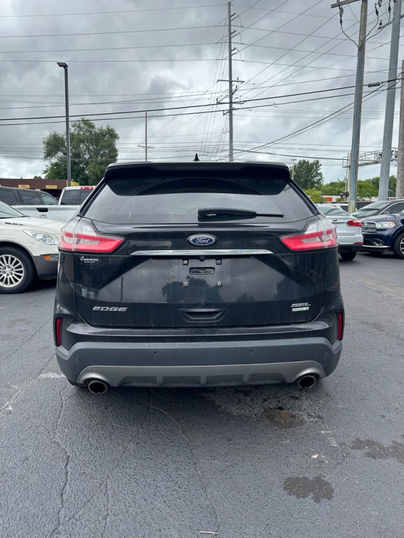 2020 Ford Edge Image 4
