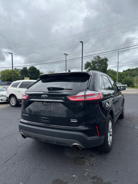 2020 Ford Edge Image 5