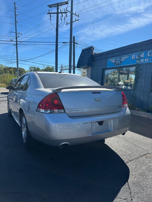 2012 Chevrolet Impala Image 3