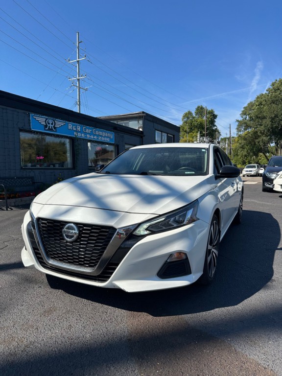 2019 Nissan Altima Image 1