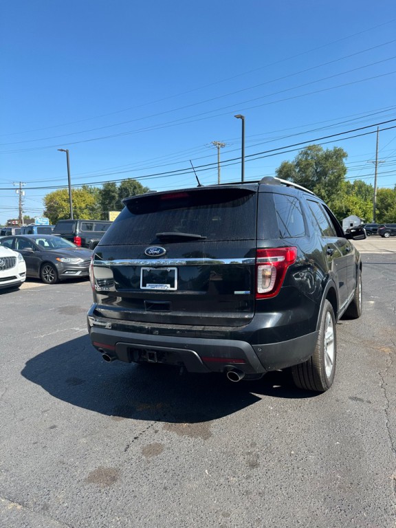 2013 Ford Explorer Image 5