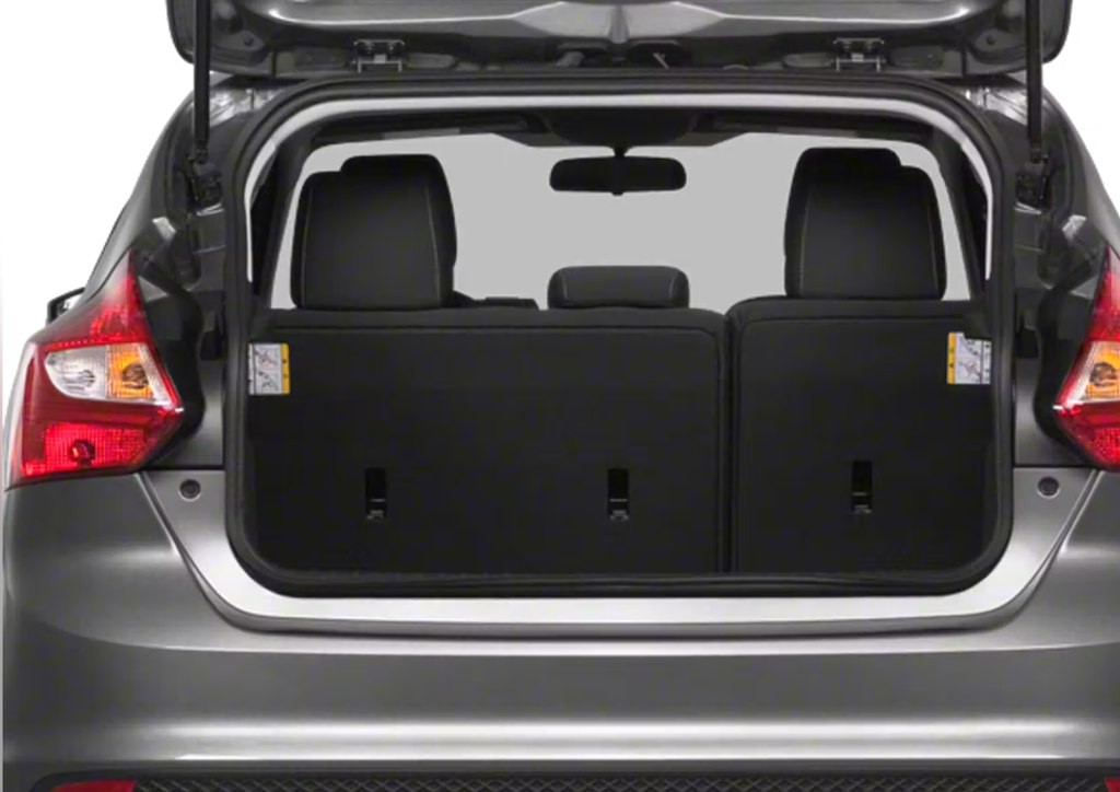 2013 Ford Focus Image 9