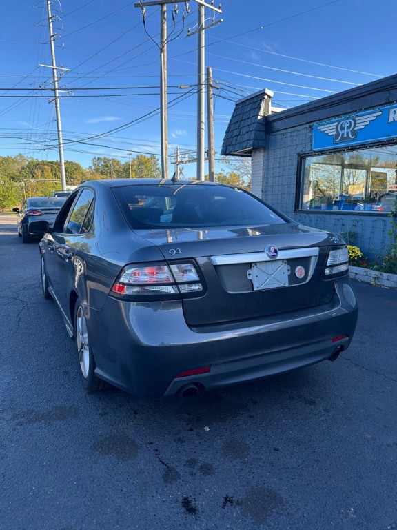 2010 Saab 9-3 Image 3