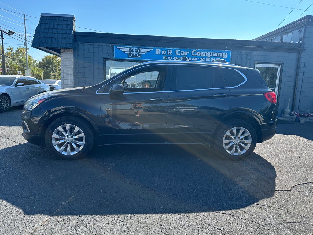 2017 Buick Envision Image 2