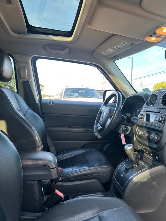 2015 Jeep Patriot Image 9