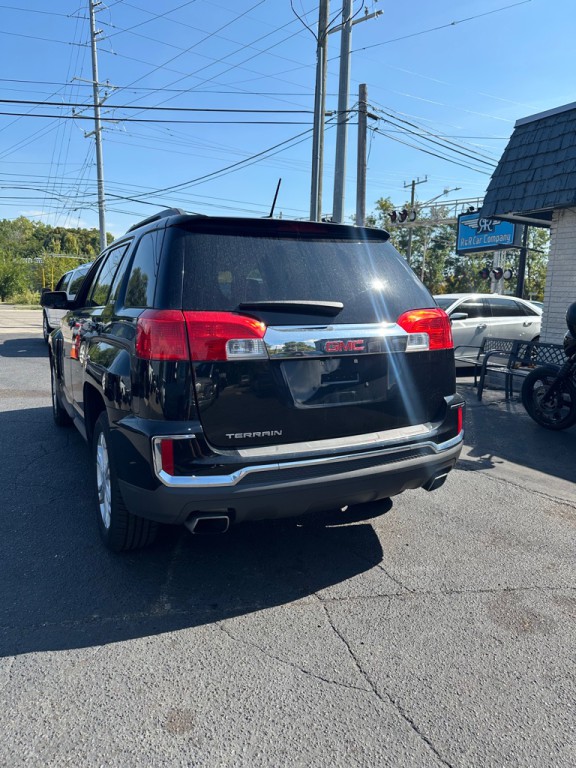 2017 GMC Terrain Image 3