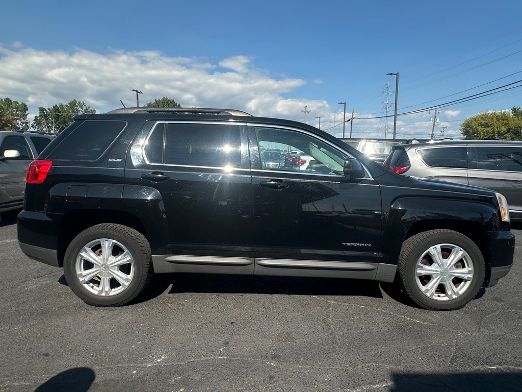 2017 GMC Terrain Image 6