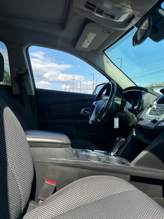 2017 GMC Terrain Image 9