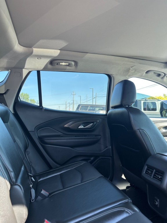 2022 GMC Terrain Image 10