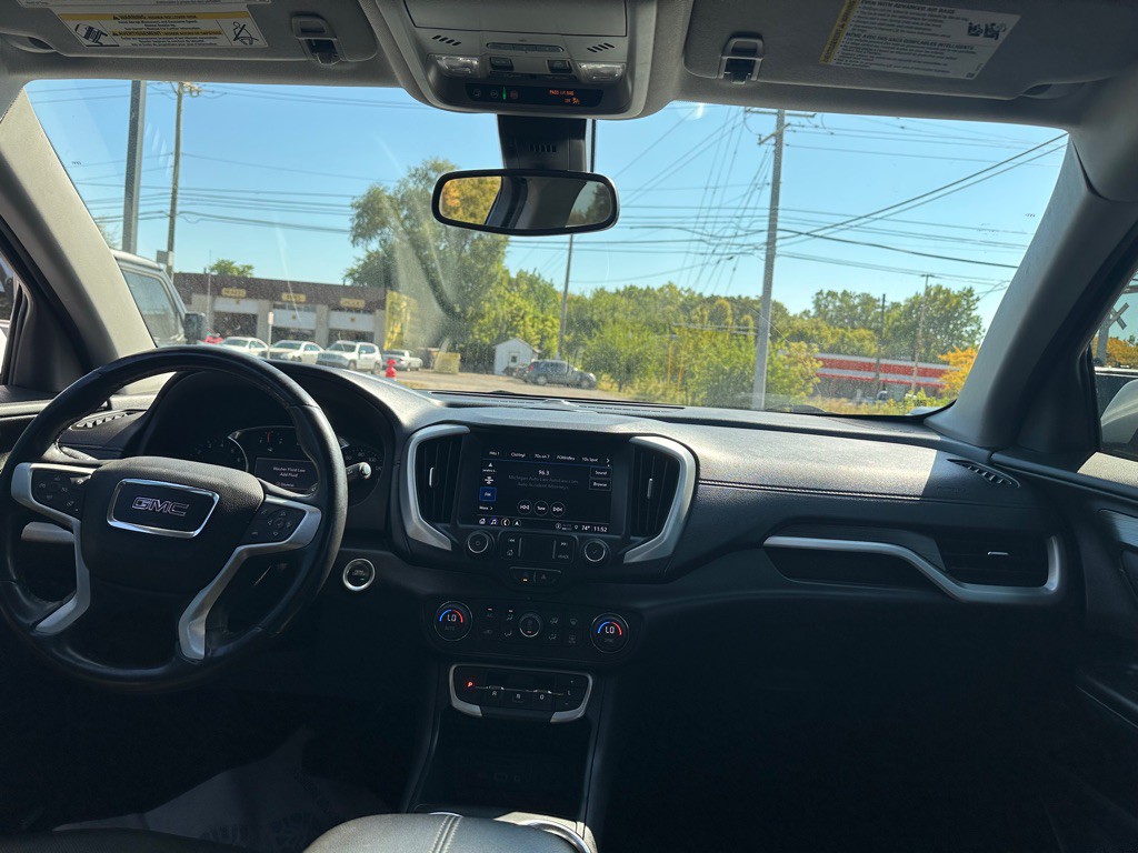 2022 GMC Terrain Image 11