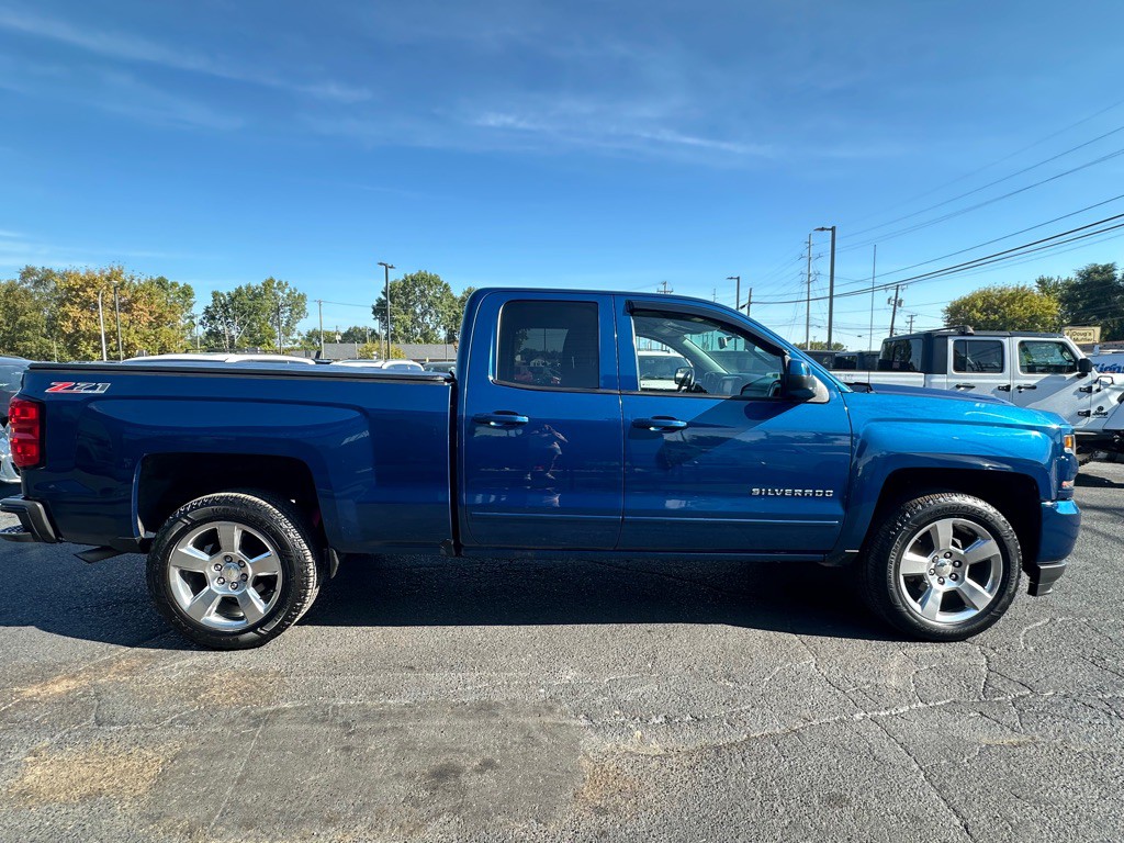 2017 Chevrolet Silverado 1500 Image 6