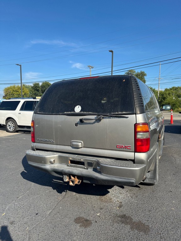 2003 GMC Yukon Image 5
