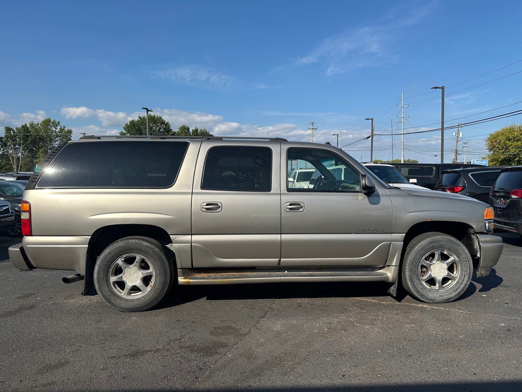 2003 GMC Yukon Image 6