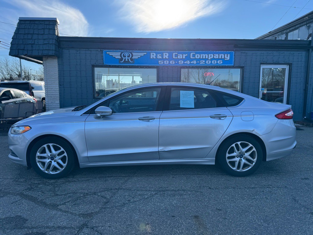 2014 Ford Fusion Image 2