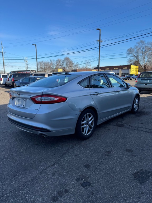 2014 Ford Fusion Image 5