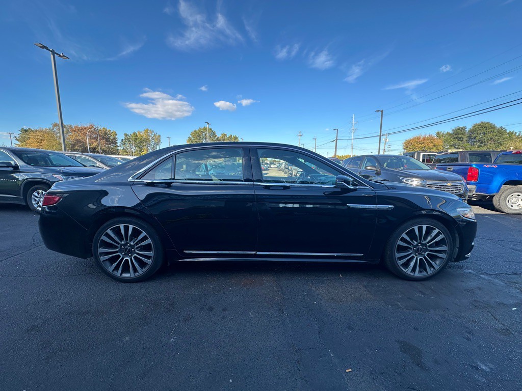 2018 Lincoln Continental Image 6