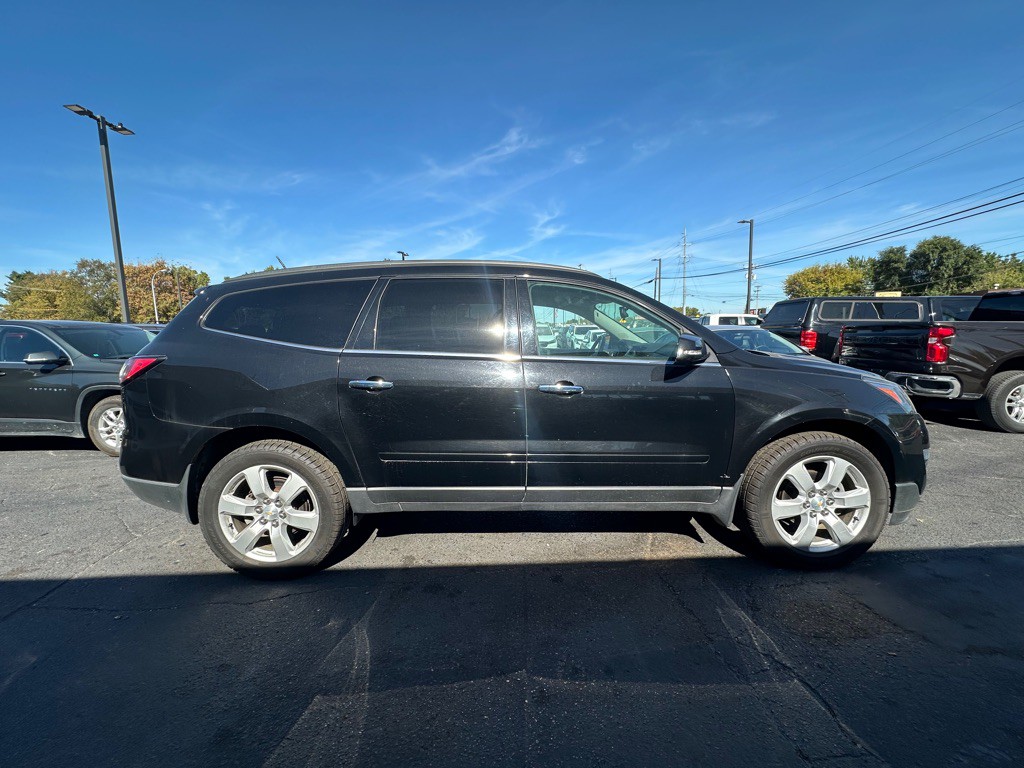 2017 Chevrolet Traverse Image 6