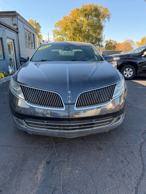 2014 Lincoln MKS Image 8