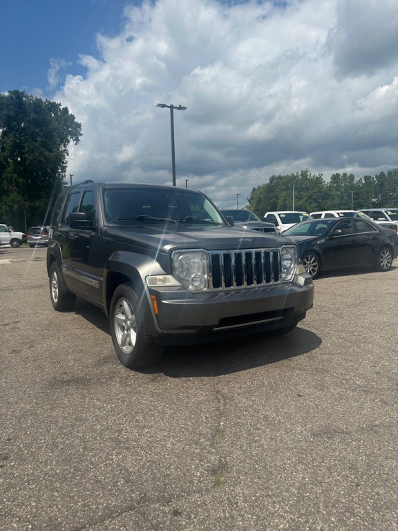 2012 Jeep Liberty Image 8