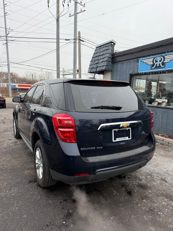2017 Chevrolet Equinox Image 3