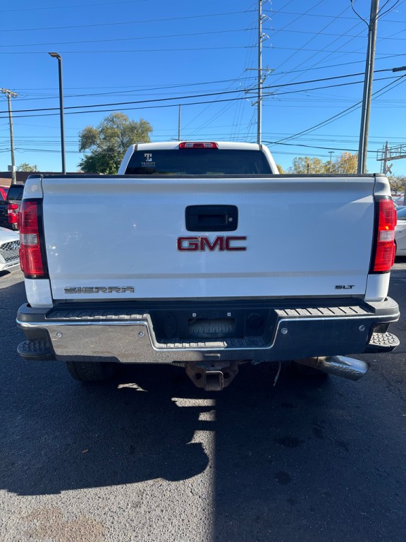 2015 GMC Sierra Image 4