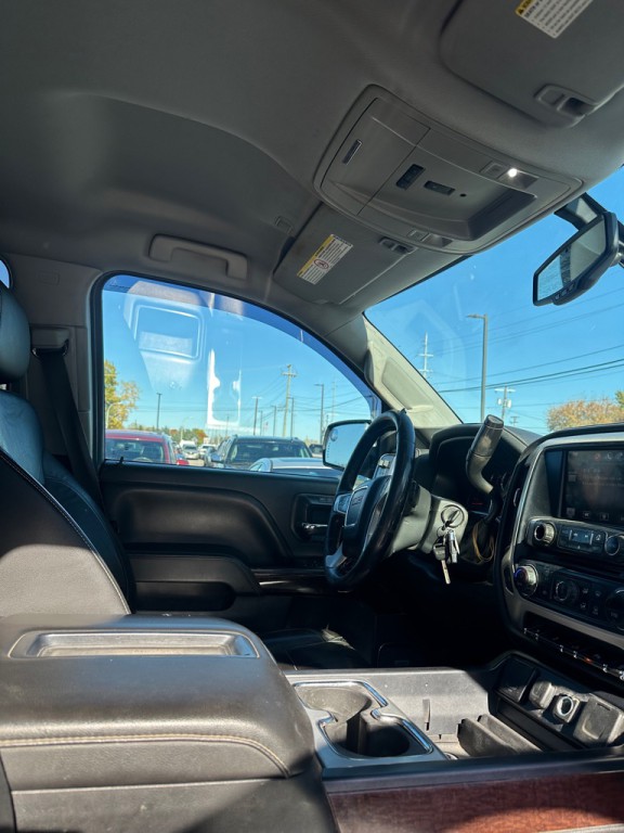 2015 GMC Sierra Image 9