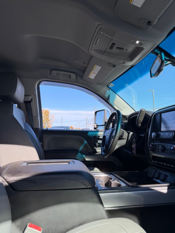 2017 Chevrolet Silverado 1500 Image 9