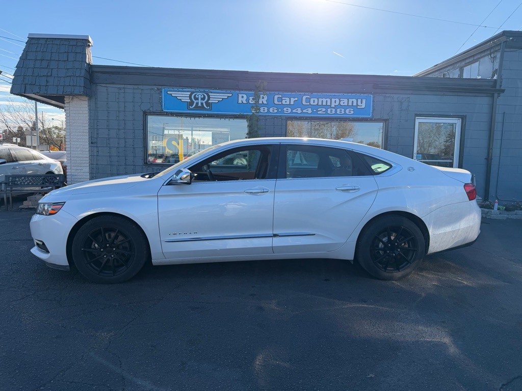 2015 Chevrolet Impala Image 2