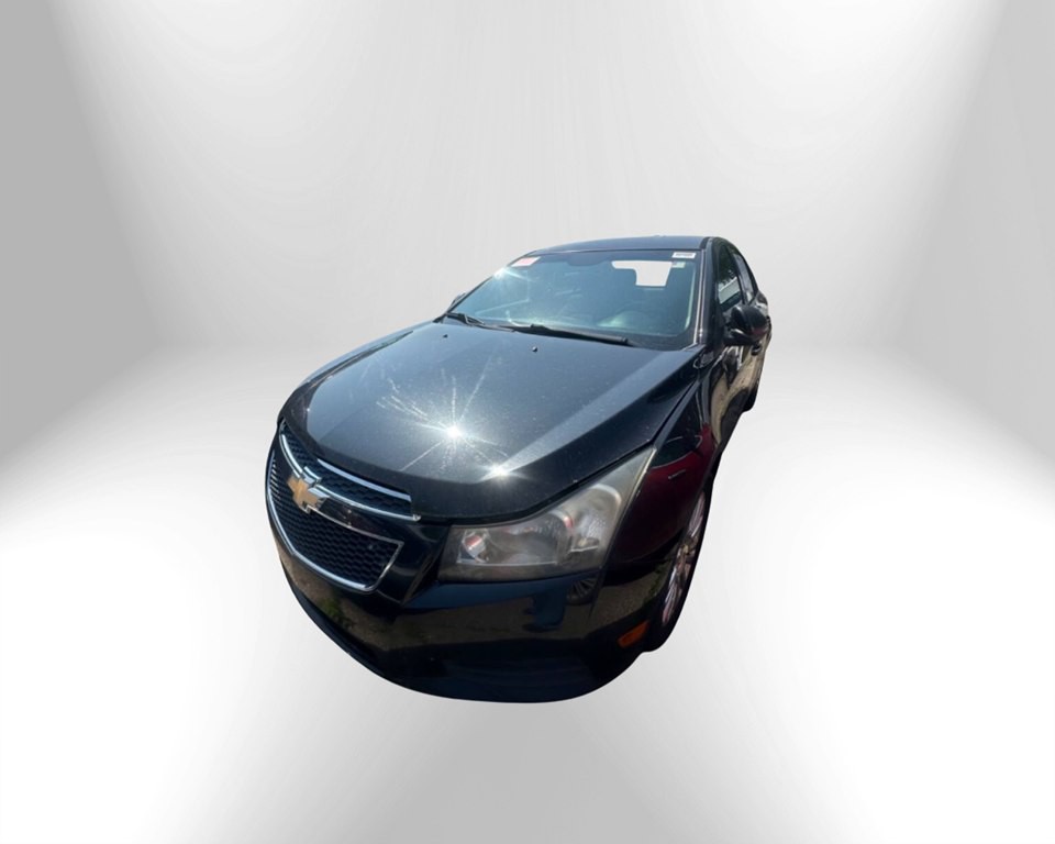 2012 Chevrolet Cruze Image 1