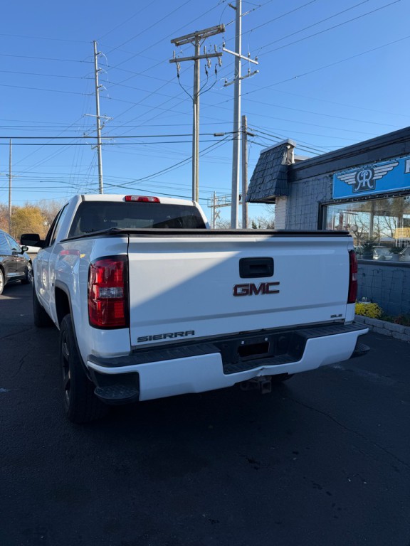 2017 GMC Sierra Image 3