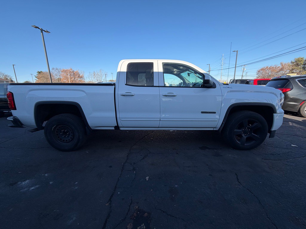 2017 GMC Sierra Image 6