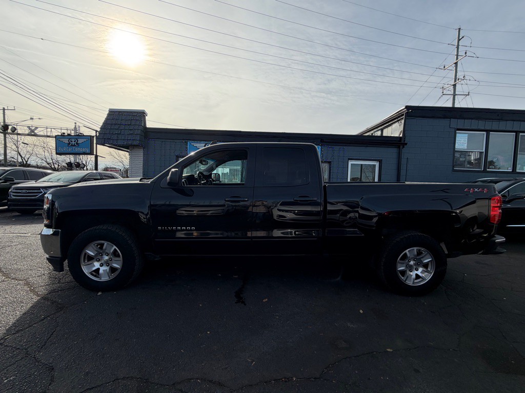 2019 Chevrolet Silverado 1500 Image 2