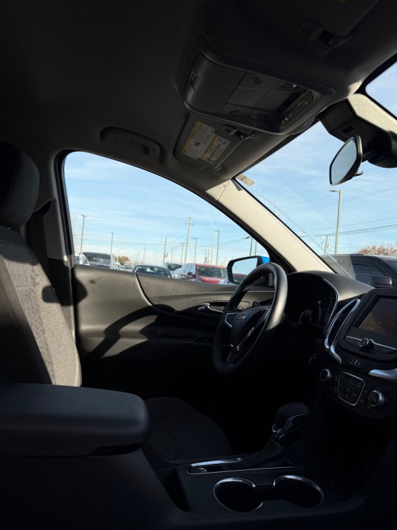 2024 Chevrolet Equinox Image 9