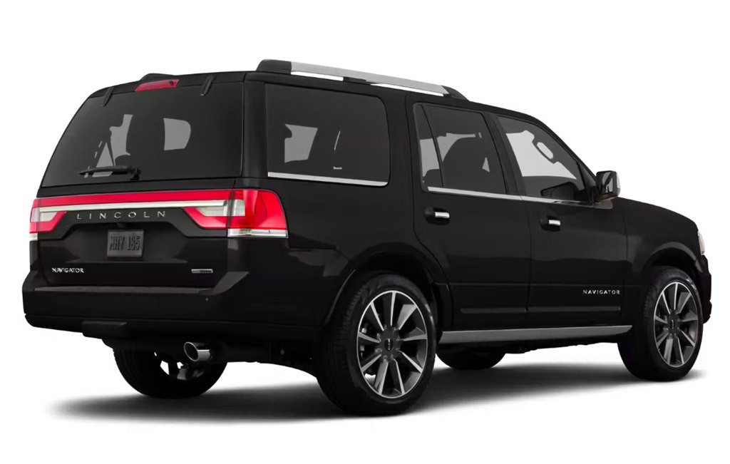 2016 Lincoln Navigator Image 3