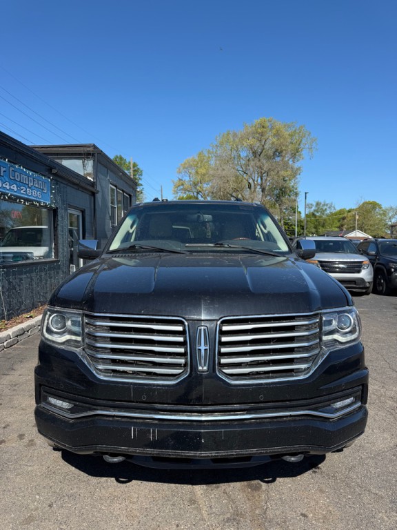 2016 Lincoln Navigator Image 8