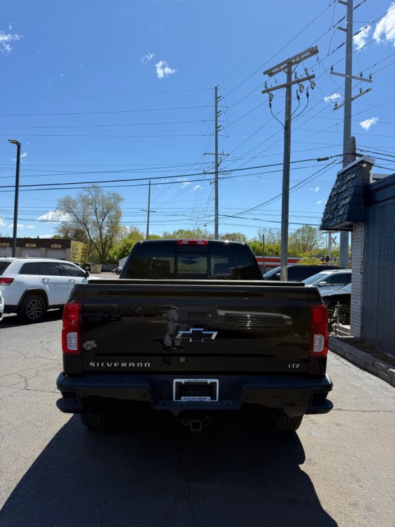 2017 Chevrolet Silverado 1500 Image 4